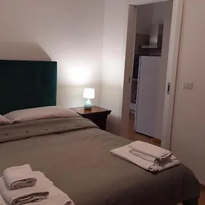 Apartamento Appartament La Maison Petit, Nápoles